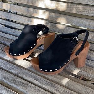 Black Open Toe Mule Sandal